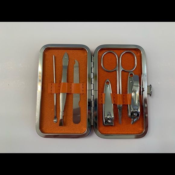Travel Groom Set- Orange Faux Leather Shell Case - NWT - Picture 4 of 8